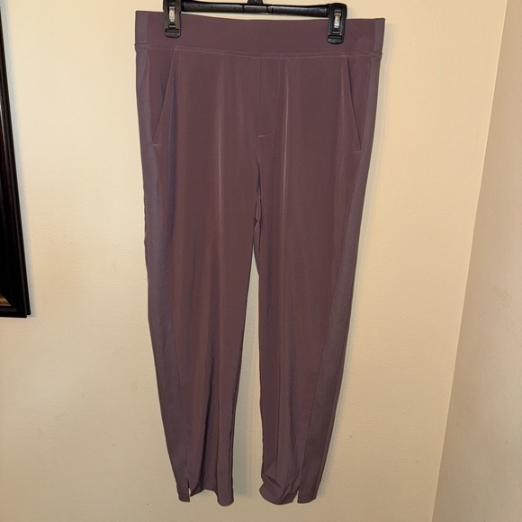 Athleta Pants - Athleta Women's 10 Brooklyn Mid Rise Ankle Pants Mauve Violet Pull On Pockets